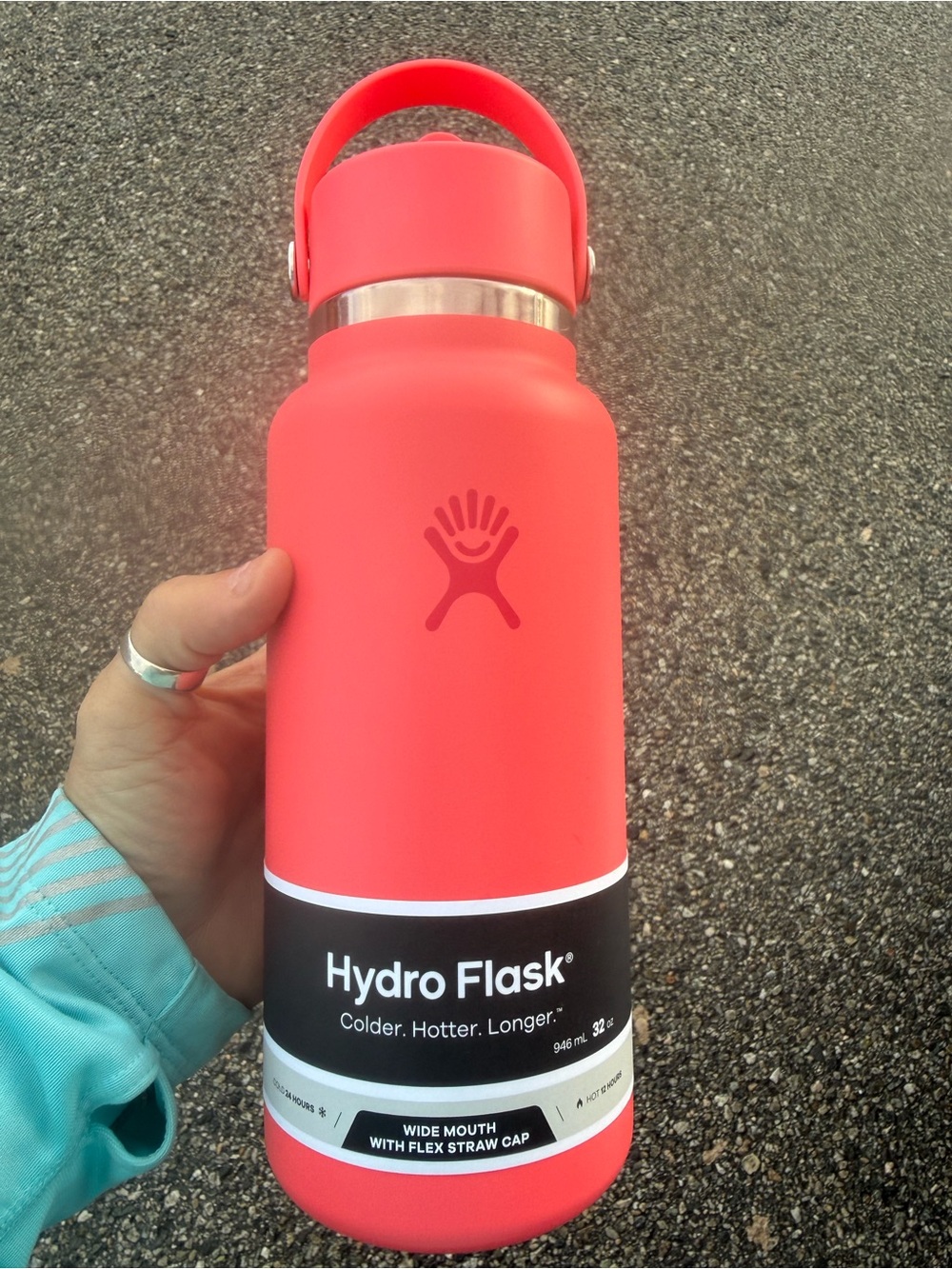 32 oz hydroflask. Popstar pink. Brand new color for fall.